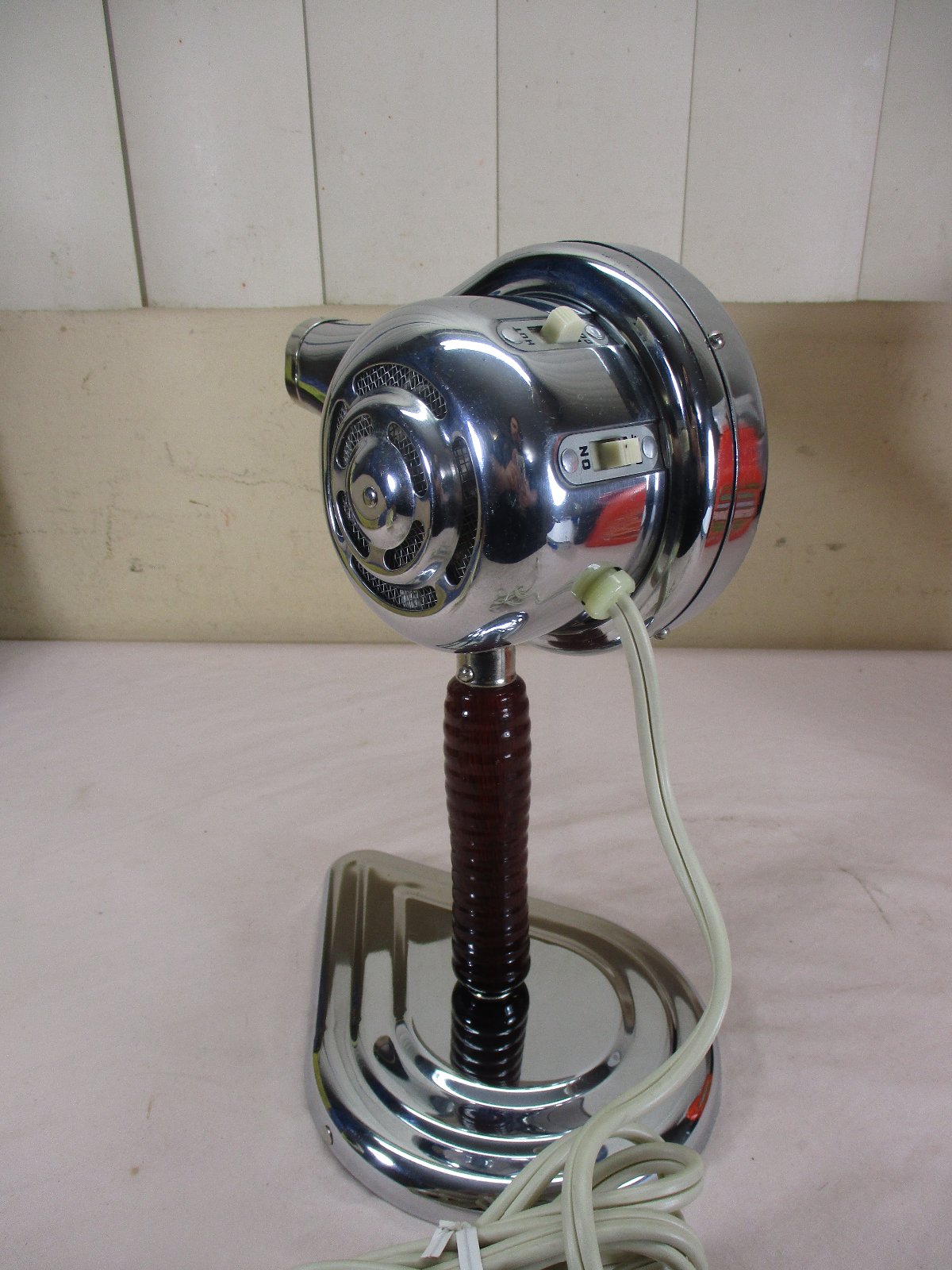 Vintage HANDYHANNAH Electric Hair Dryer w/ Stand in Original "Mr
