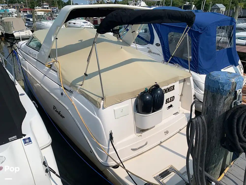 Rinker 270 Fiesta Vee Boat for sale in Patchogue, NY for 37,500