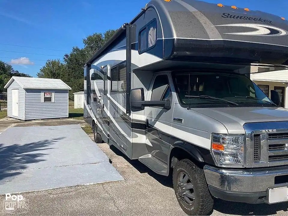 Sunseeker 3050S RV for sale in Ironton, MO for 77,800 282851 Pop Sells