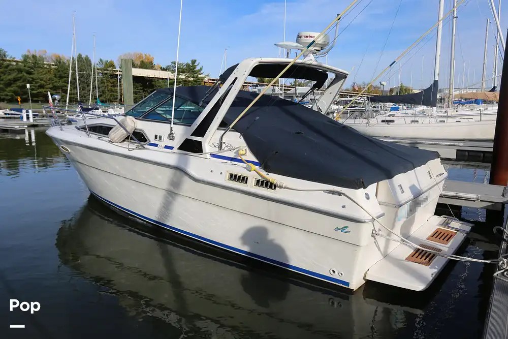 Sea Ray 300 Sundancer Boat for sale in Haverstraw, NY for 12,000