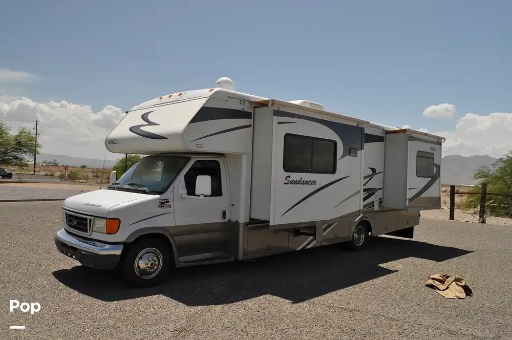 2005 Sundancer 30V for Sale in Fort Mohave, Arizona Pop Sells