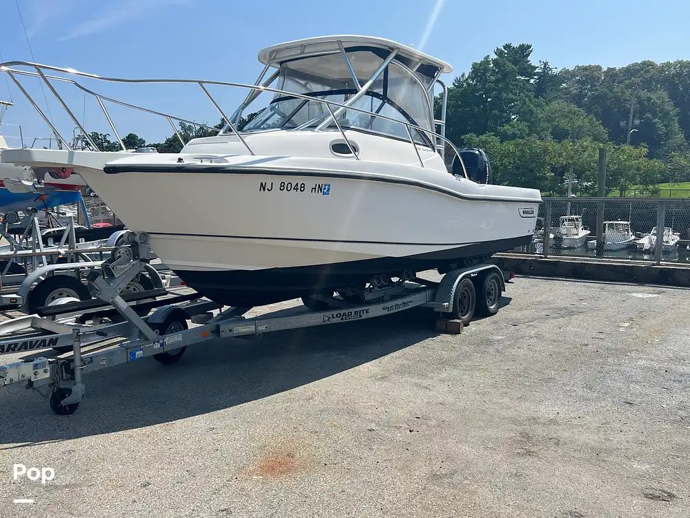 Boston Whaler 235 Conquest Boat for sale in New Rochelle, NY for