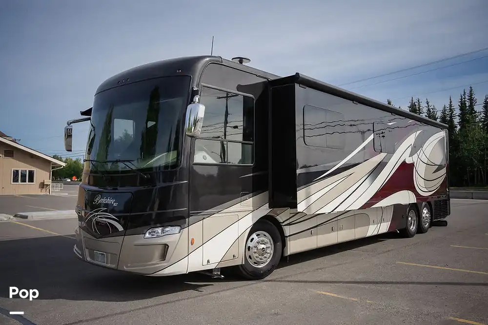 Berkshire XLT 43C RV for sale in Fairbanks, AK for 324,900 306062