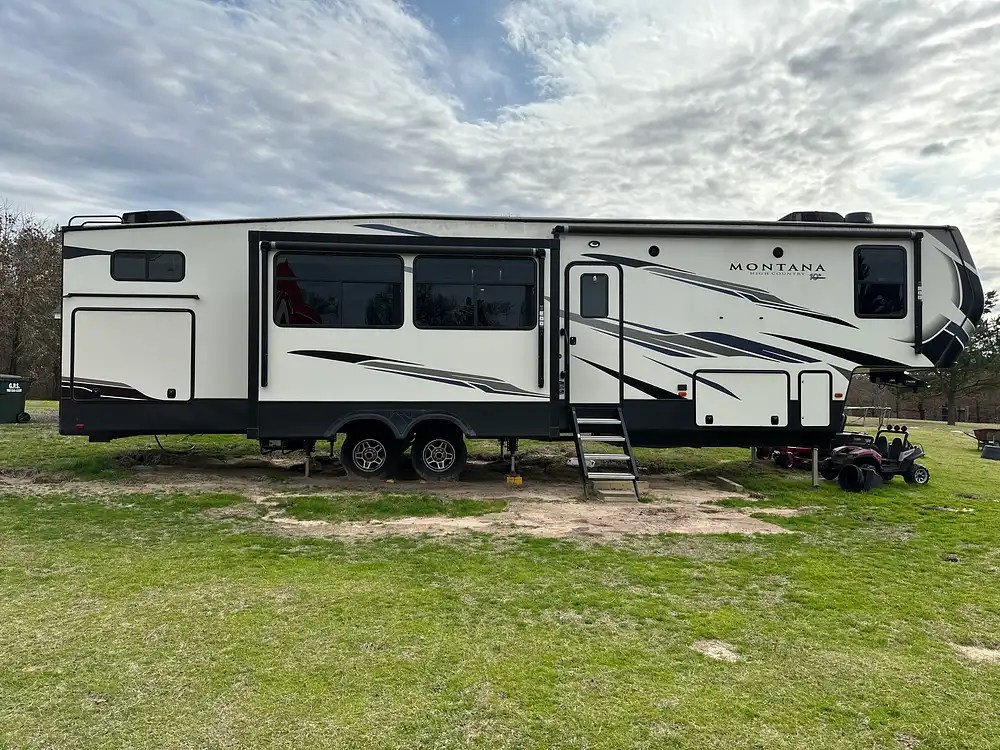 Sold Montana High Country 365BH RV in Lindale, TX 321443 Pop Sells