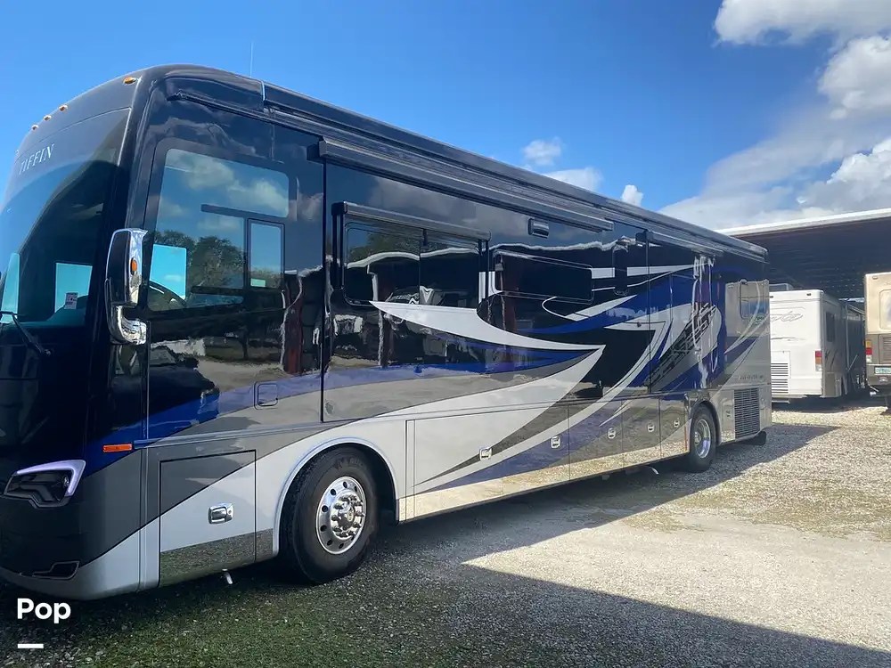 Allegro Bus 40 IP RV for sale in Pinellas Park, FL for 399,000