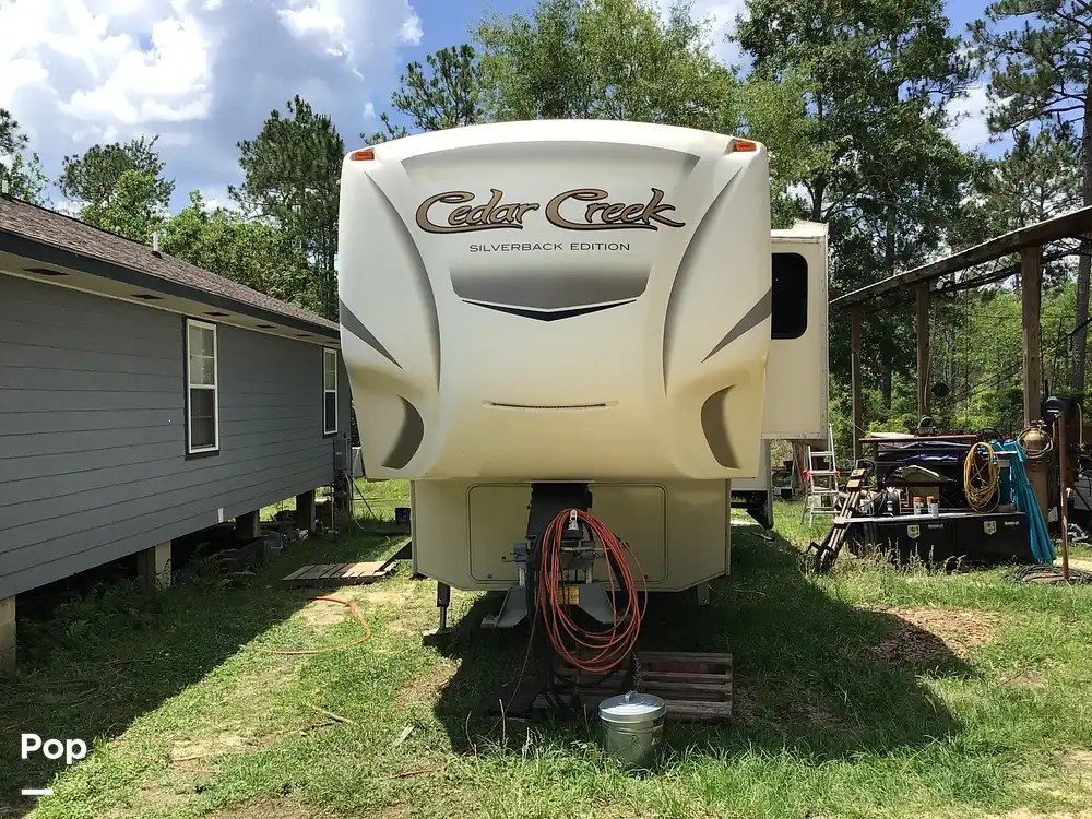Cedar Creek 37MBH RV for sale in Saucier, MS for 62,300 329256 Pop Sells