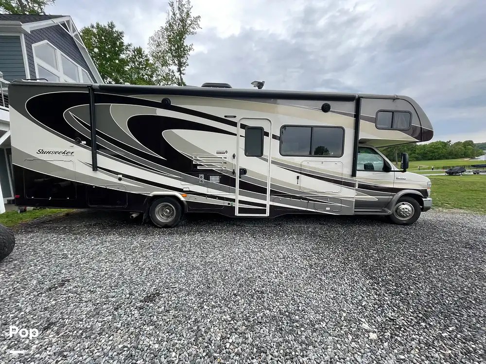 Inactive Sunseeker 3050S RV in King VA 334662 Pop Sells