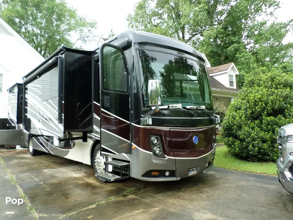 Endeavor 40D RV for sale in Newhebron, MS for 226,898 337341