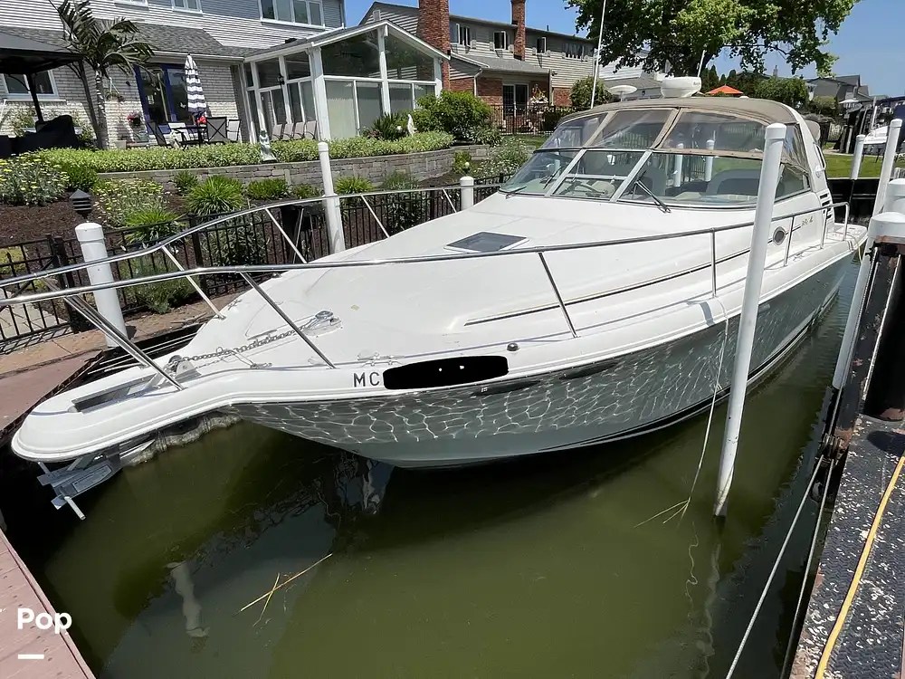 Sea Ray 330 EC Boat for sale in Saint Clair Shores, MI for 89,900