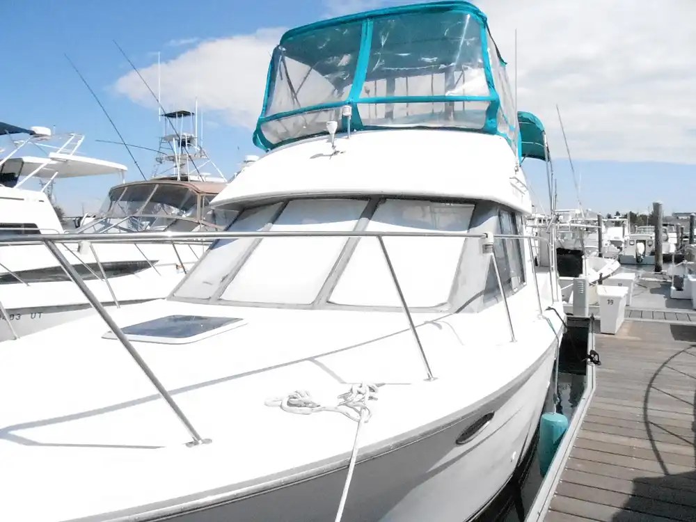 Carver 325 Aft Cabin Boat for sale in Wildwood, NJ for 23,350 340105