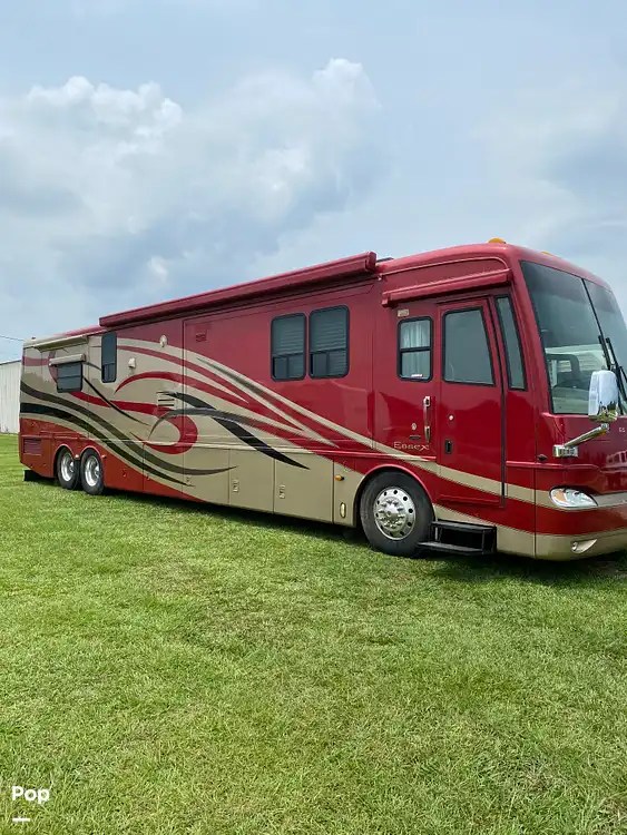 Inactive Essex Class A RV in Corinth, MS 341613 Pop Sells