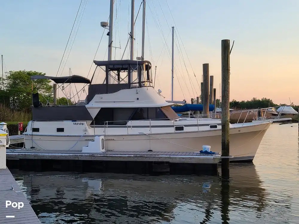 Mainship 36 Nantucket Double Cabin Boat for sale in Westbrook, CT for