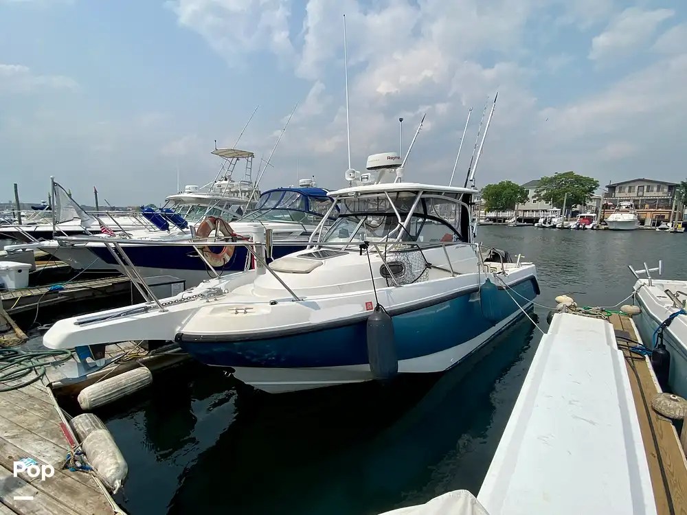 Boston Whaler 255 Conquest Boat for sale in Brooklyn, NY for 88,900