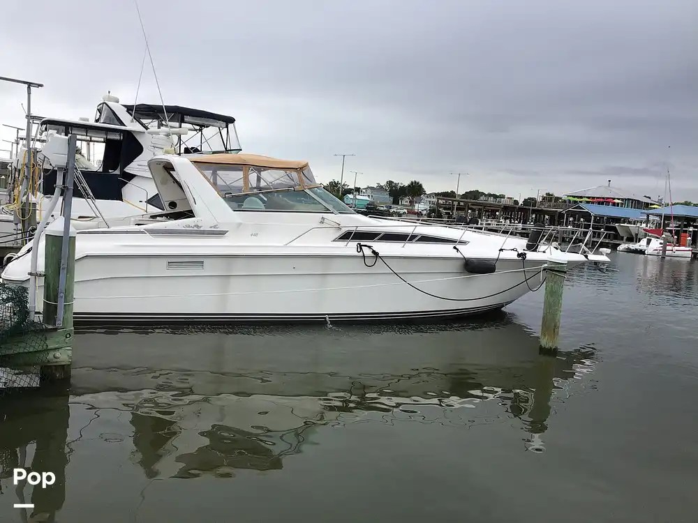Sea Ray 440 Sundancer Boat for sale in Pass Christian, MS for 69,900