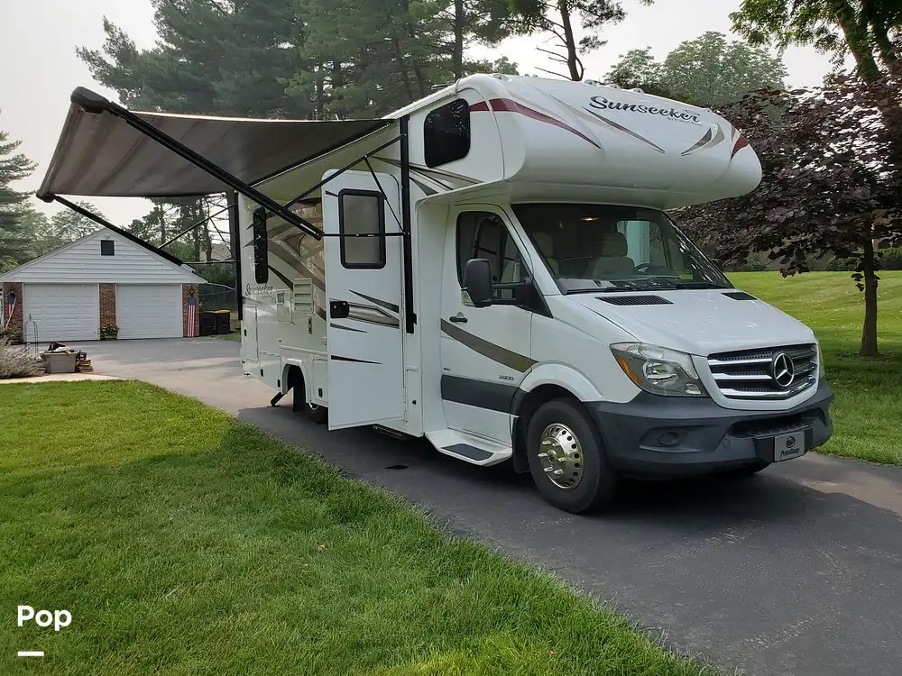 Sunseeker MBS 2400R RV for sale in Bethlehem, PA for 85,000 347423