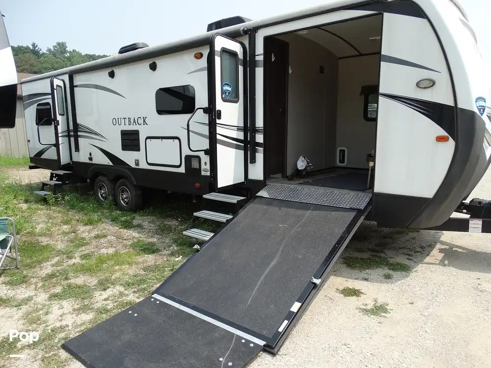 Sold Outback 324CG RV in Grand Rapids, MI 352711 Pop Sells