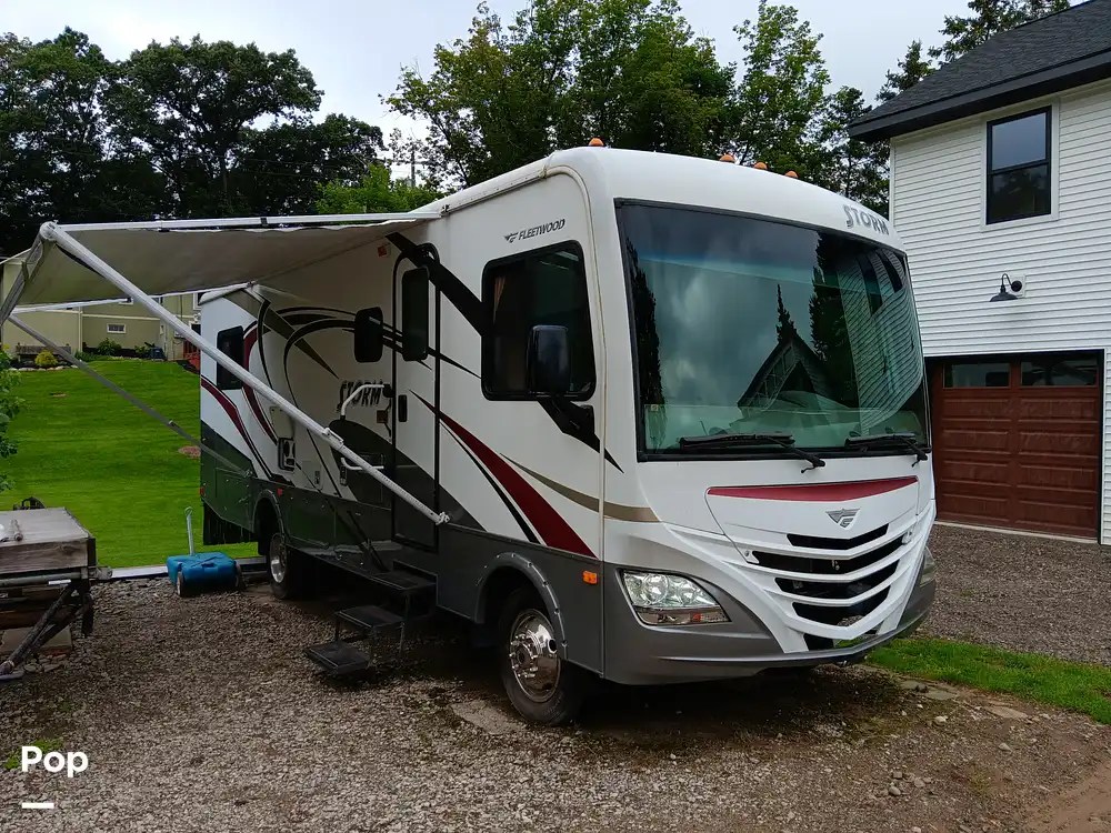 Sold Storm 28MS RV in Holly, MI 353961 Pop Sells