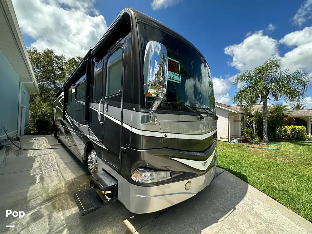 Sold Providence 42M RV in Sebastian, FL 358966 Pop Sells