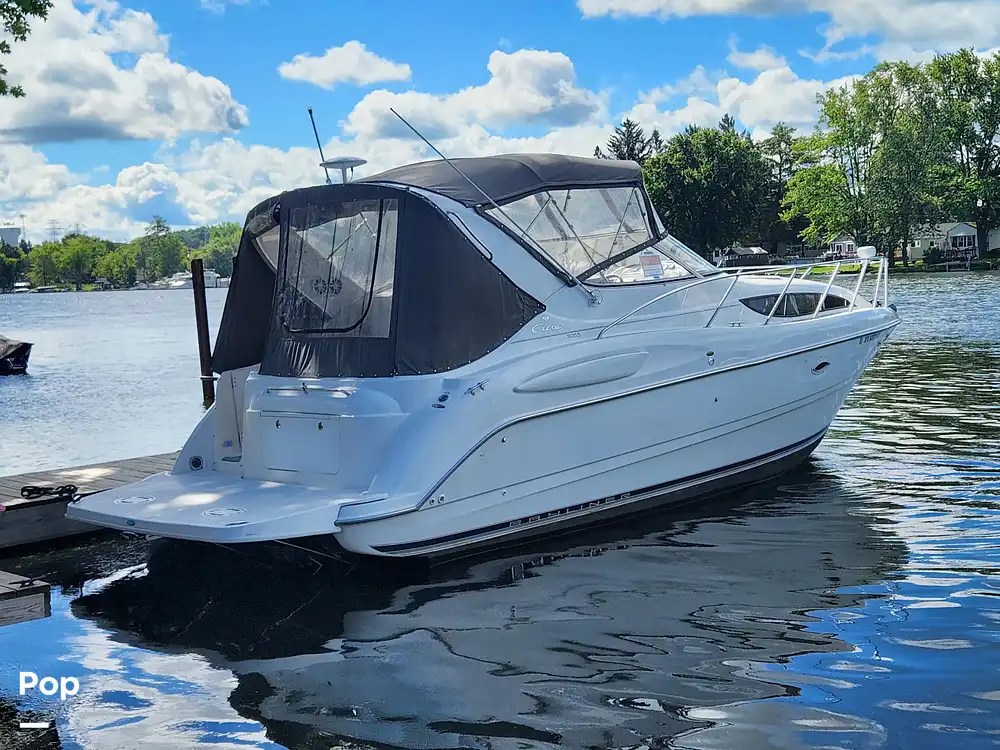Bayliner Ciera 3055 Boat for sale in Central Square, NY for 47,700