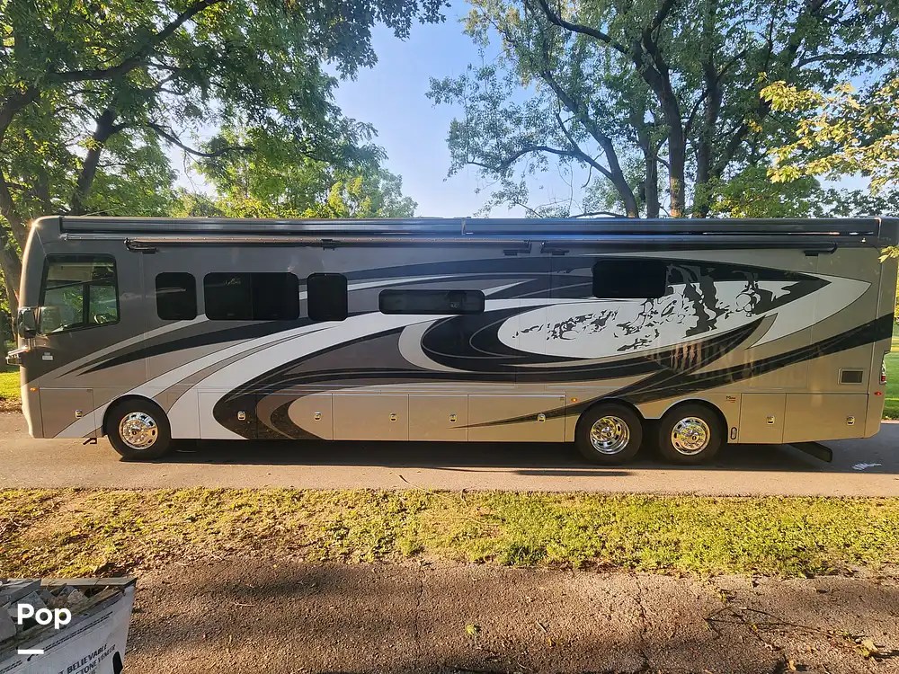 Discovery LXE 44S RV for sale in Westminster, MD for 355,000 361293