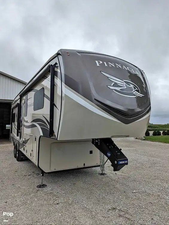 Sold Pinnacle 32RLTS RV in Bowling Green, OH 365089 Pop Sells