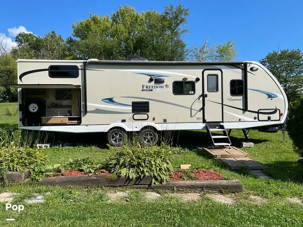 Freedom Express 292BHDS RV for sale in Lisbon, OH for 30,500 367316