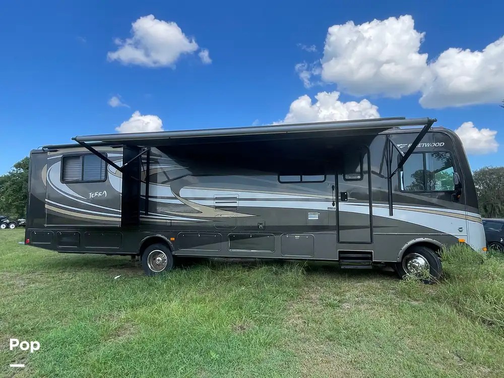 Terra 35K RV for sale in Lakeland, FL for 55,000 368155 Pop Sells