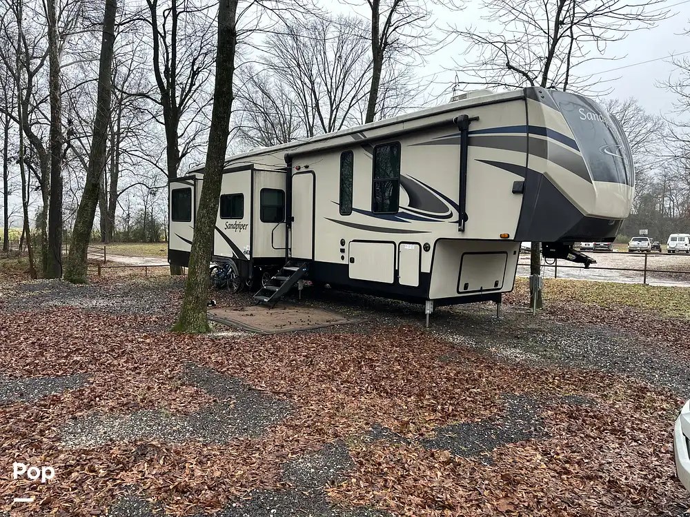 Sandpiper 39BARK RV for sale in Broken Bow, OK for 54,800 383751 Pop Sells