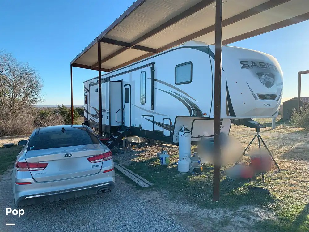 Sabre 38DBQ RV for sale in Azle, TX for 57,500 385636 Pop Sells