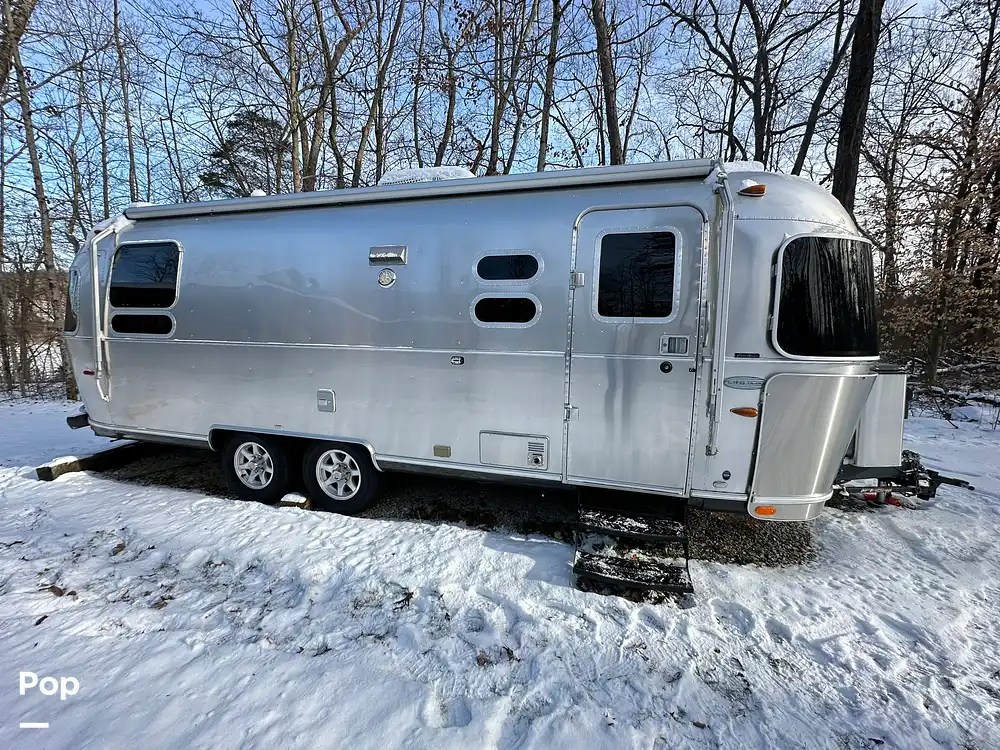 Flying Cloud Travel Trailer RV for sale in Corydon, IN for 74,900