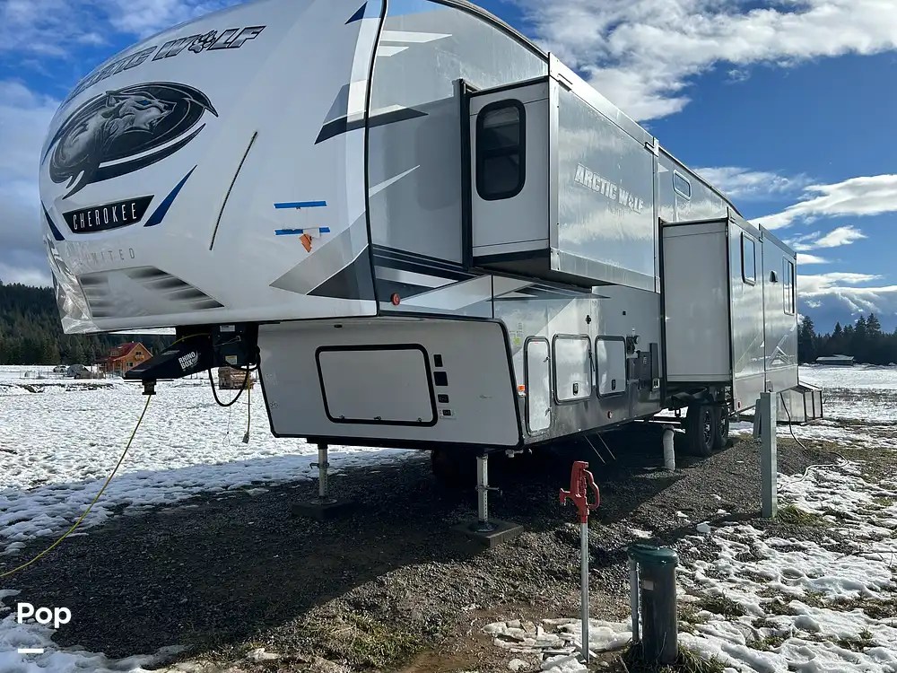 Arctic Wolf 3660 Suite RV for sale in Bonners Ferry, ID for 39,500