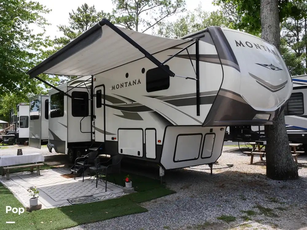 Montana 3701LK RV for sale in Gadsden, AL for 69,000 411725 Pop Sells