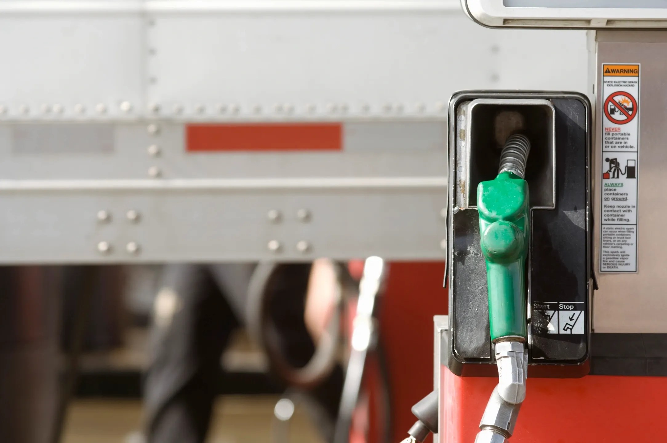 What Fuel Source Will Dominate Trucking In 2030?