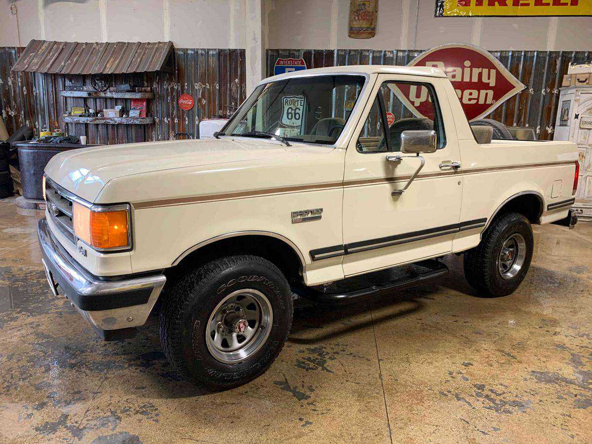 1989 Ford Bronco for sale in Redmond, OR 1FMEU15HXKLA18503