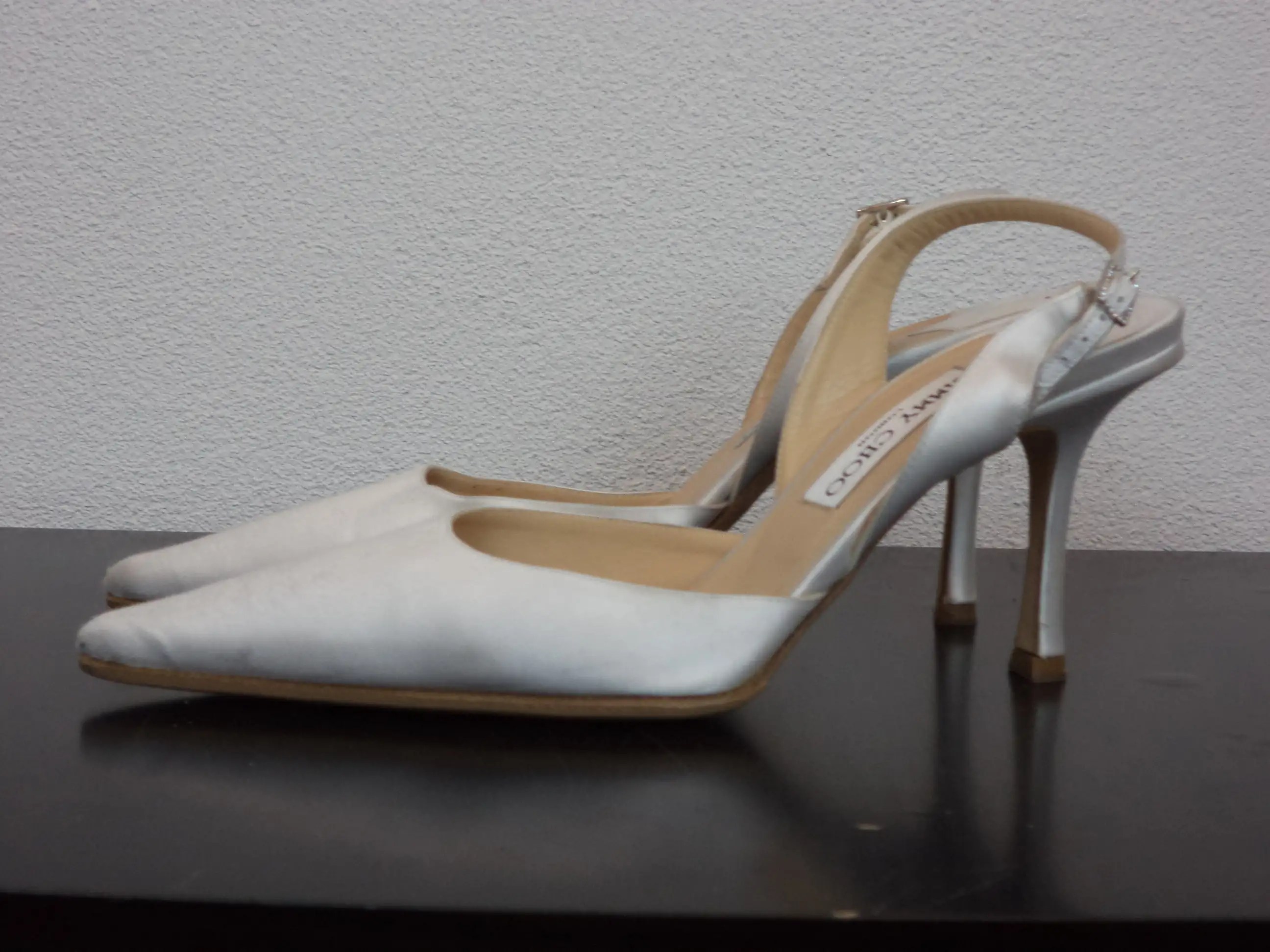 JIMMY CHOO White Satin Slingback Heel Bridal Wedding Shoes Womens Size