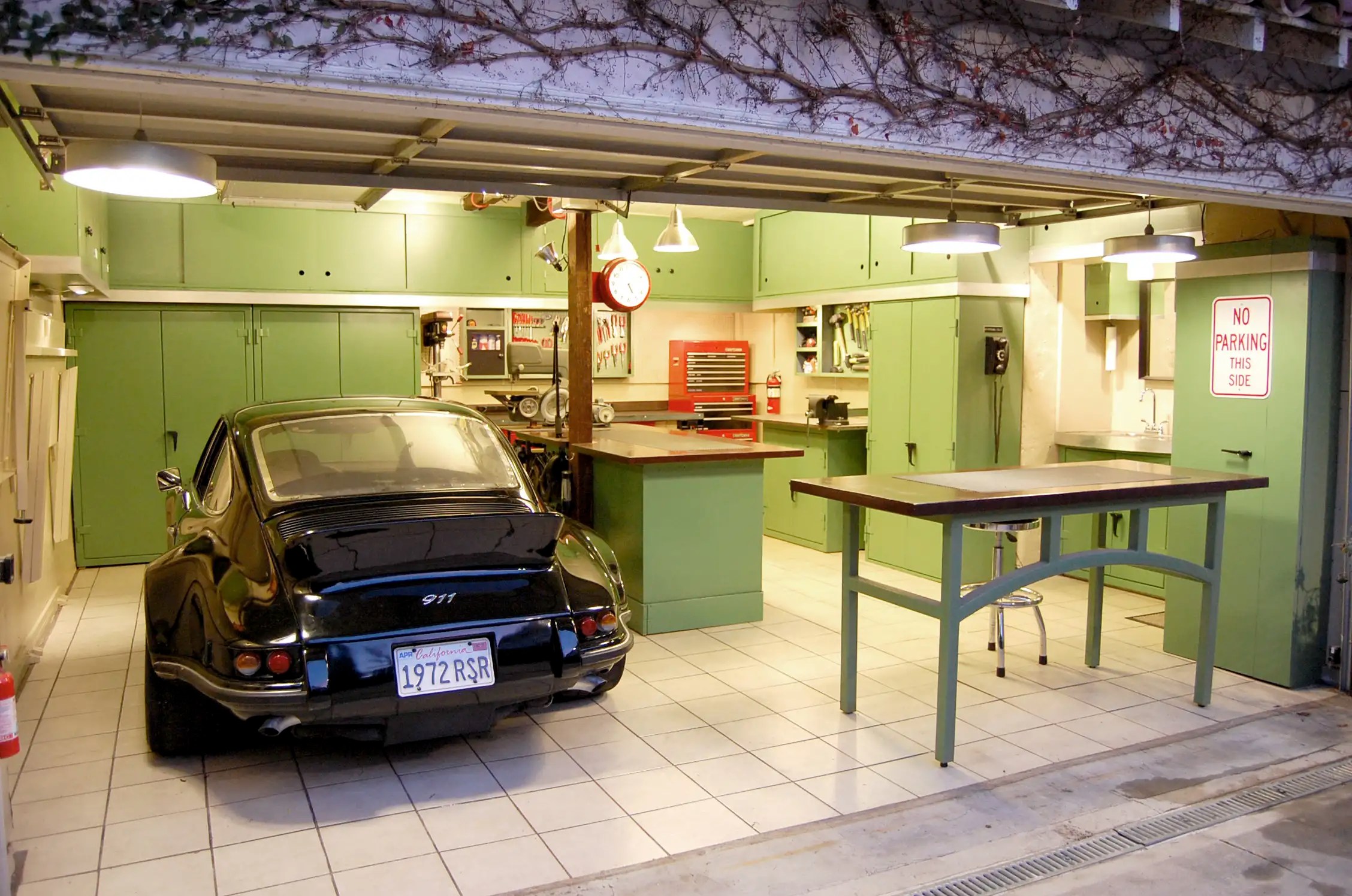 Laying Porcelain tile for garage floor Porsche Forum