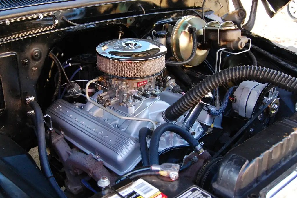 283 valve covers on a 350 The 1947 Present Chevrolet & GMC Truck
