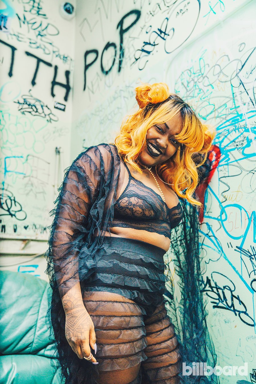 CupcakKe Pictures MetroLyrics