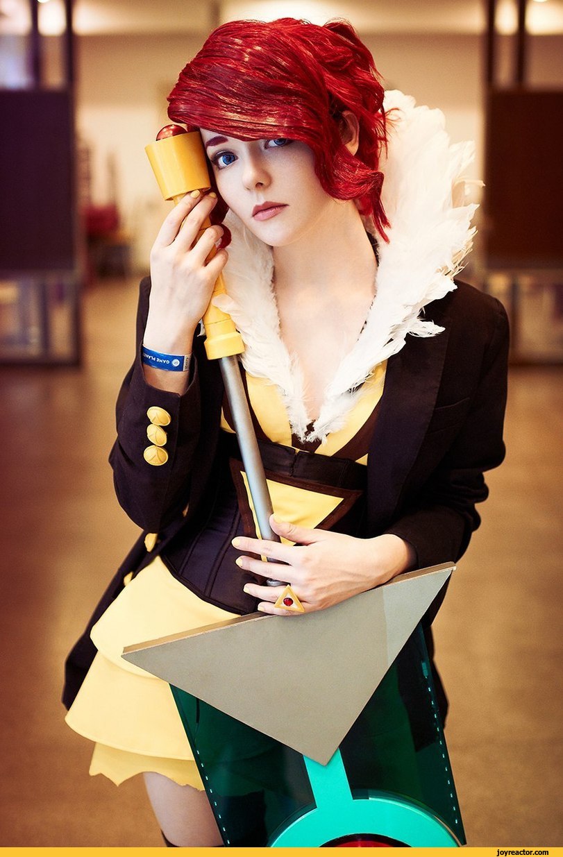 Transistor games Red (Transistor) cosplay JoyReactor