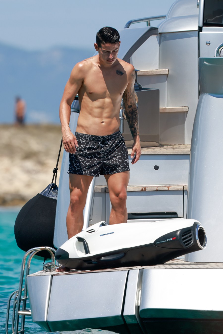 Neymar también veranea en ¿Pensando en el Barça? RTVE.es