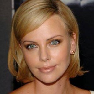 Hollywood's Meanest Female Celebs, Ranked - ZergNet