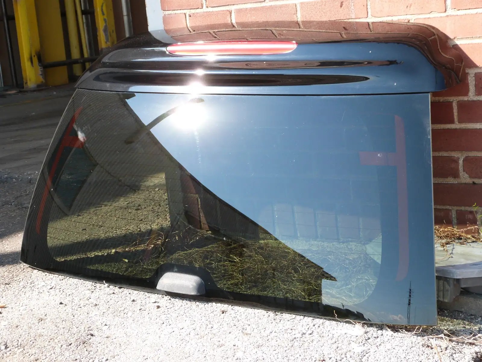 0206 Chevy Trailblazer EXT Envoy XL OEM Back Glass Hatch Lift Gate