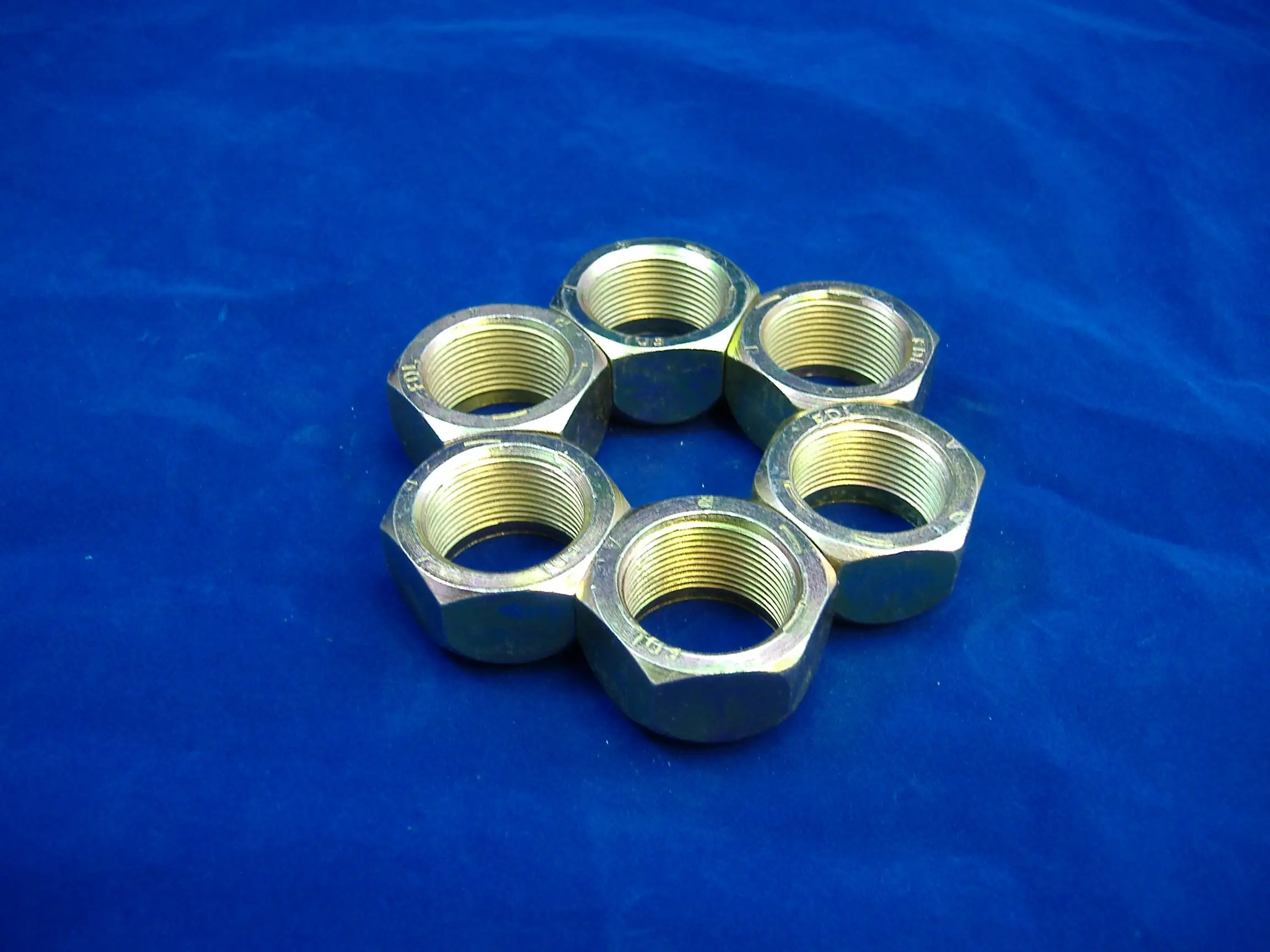 M35A2 2.5 TON SET OF 6 LEFT HAND REAR LUG NUTS M35 ROCKWELL M109
