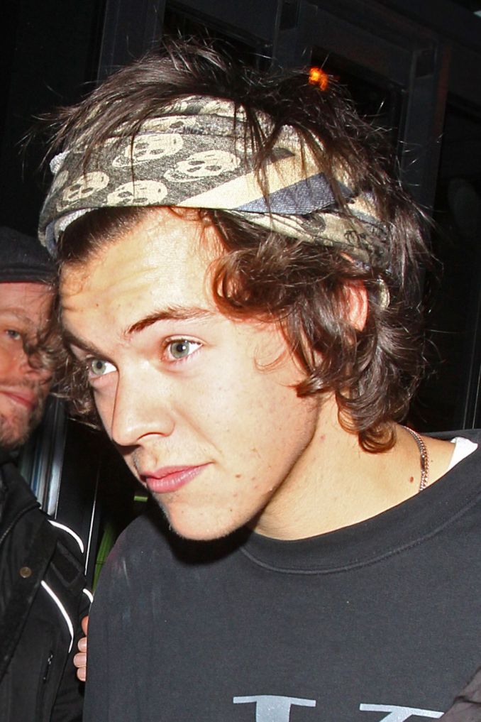 15 metų vyresnė buvusi mylimoji ir „One Direction“ narys Harry Styles kartu uždarame