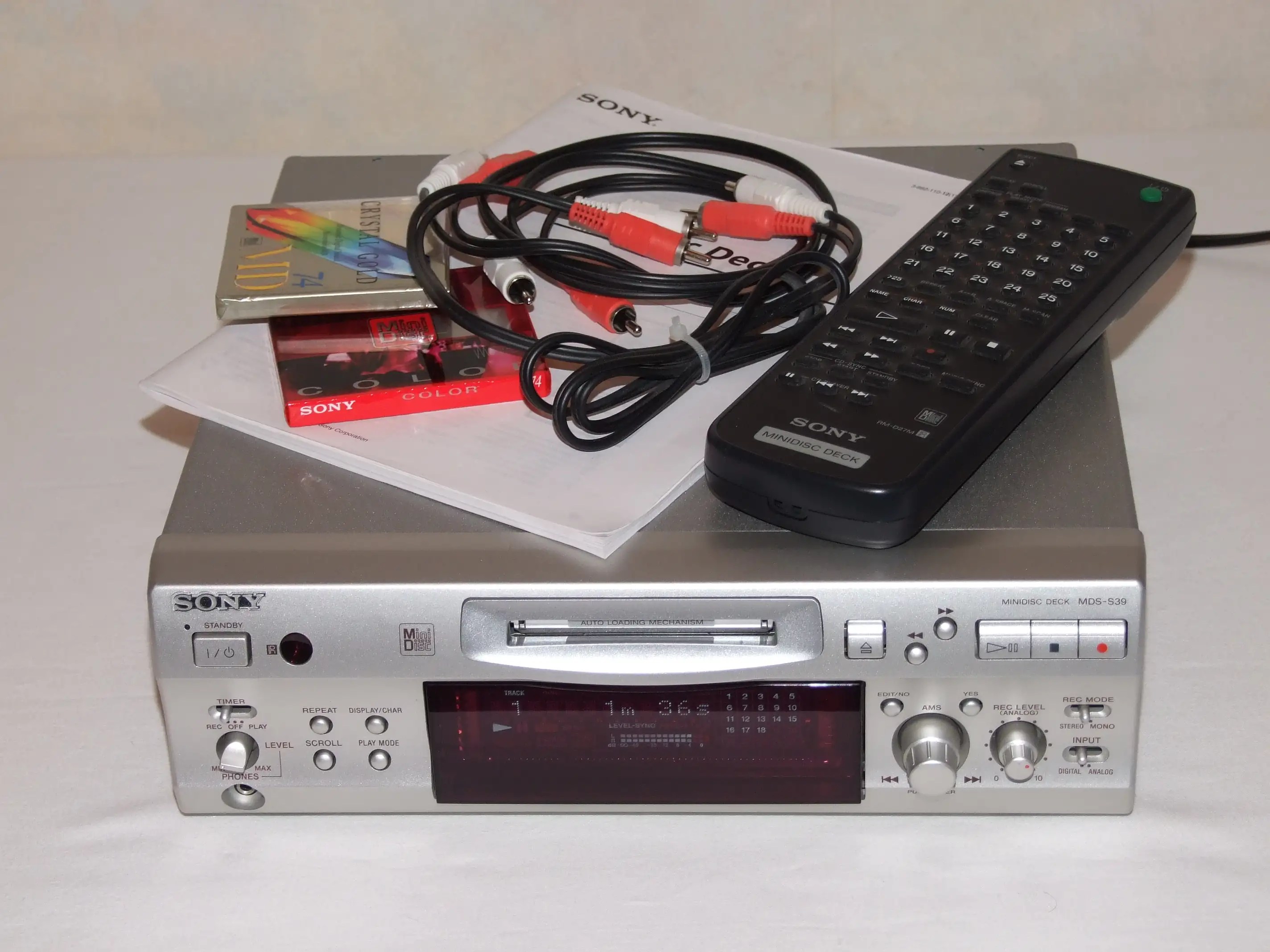 Sony MDSS39 MiniDisc Player/Recorder with Remote eBay