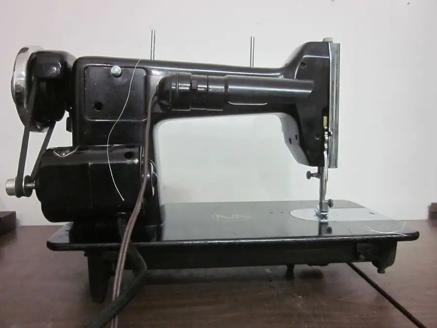 Necchi Heavy Duty Sewing Machine Leather Denim Canvas Uphosltry eBay