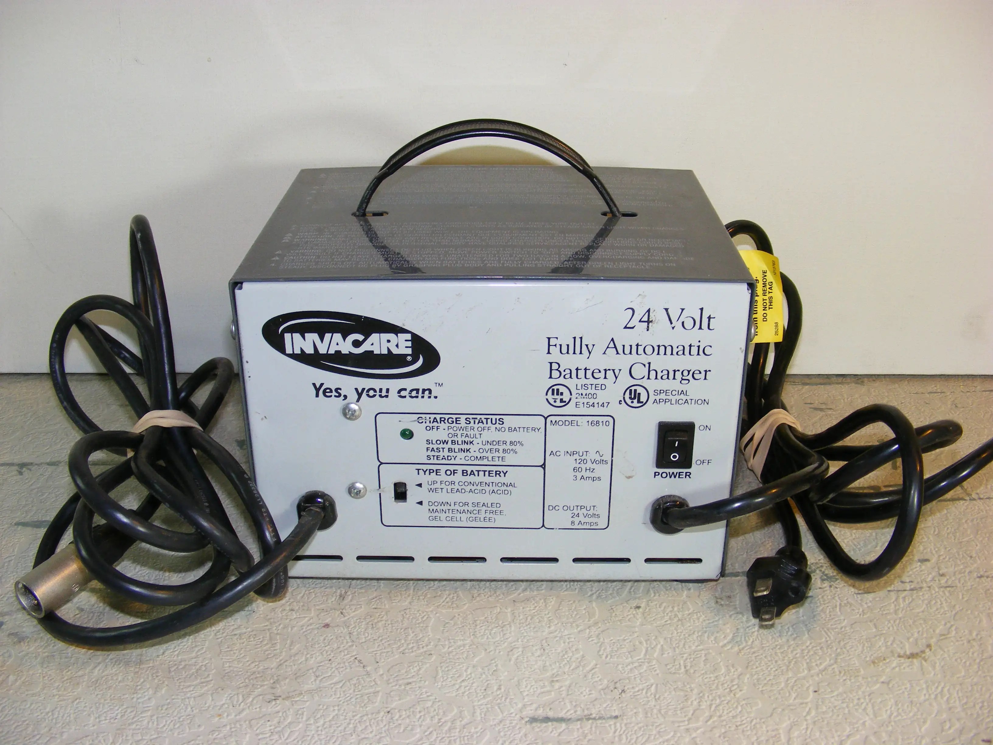 INVACARE ACTION SIMPLE SMART FULLY AUTOMATIC BATTERY CHARGER USED 24