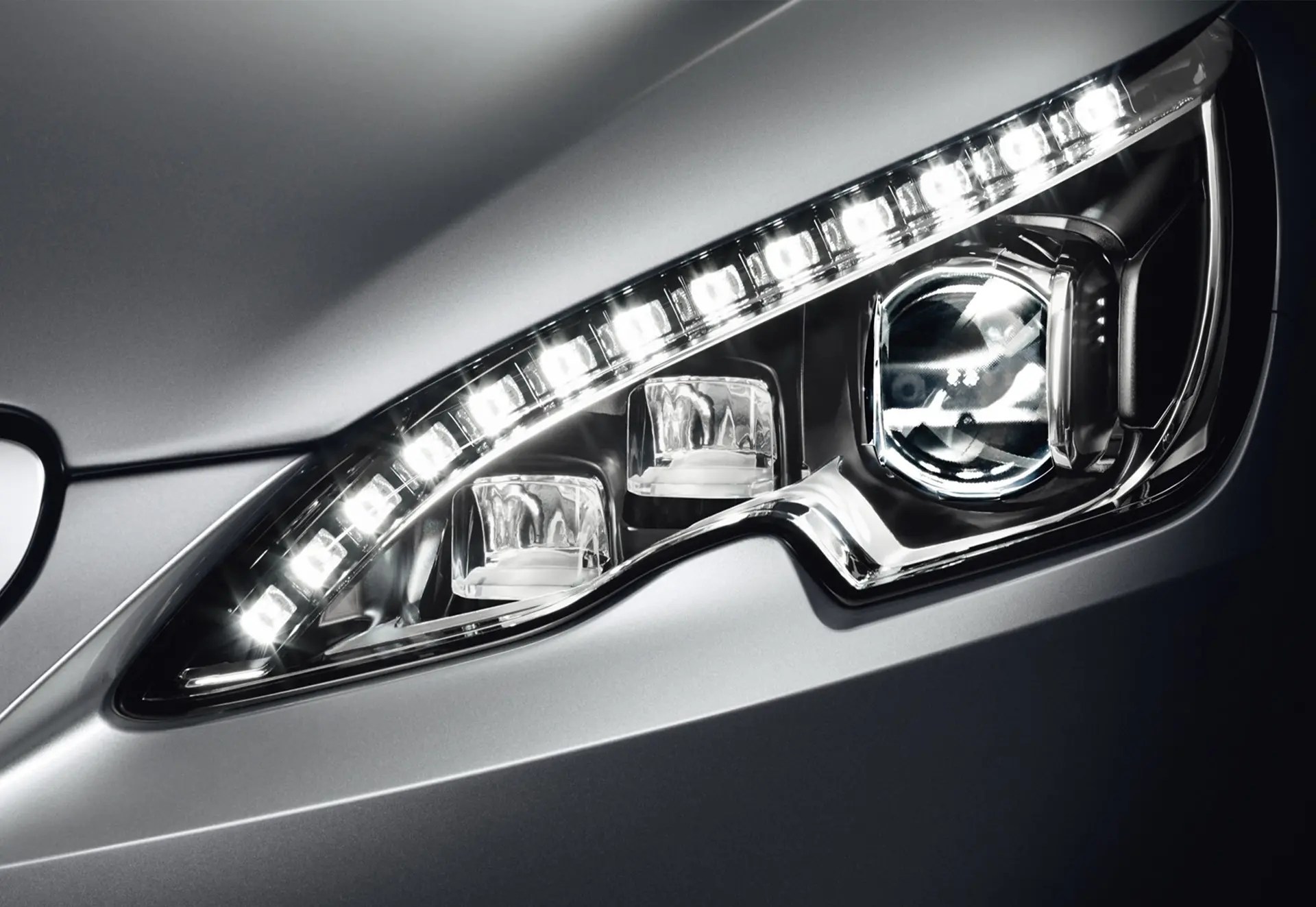 Perrys Peugeot Dealership in Milton Keynes