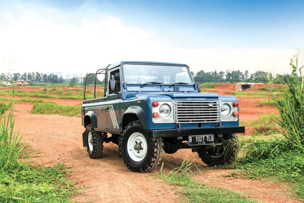 Land Rover, The Timeless Machine