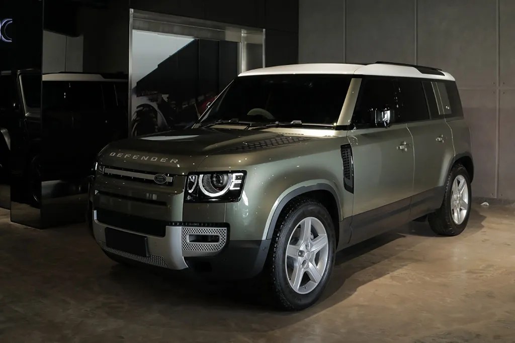 Land Rover Defender Méretek Lexus